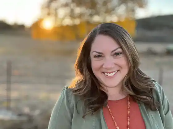 Melissa Schwartz,
Intentional Living/Conscious Living, Co-Creating Reality, Parenting
Expert at Határokon túli szülői nevelés